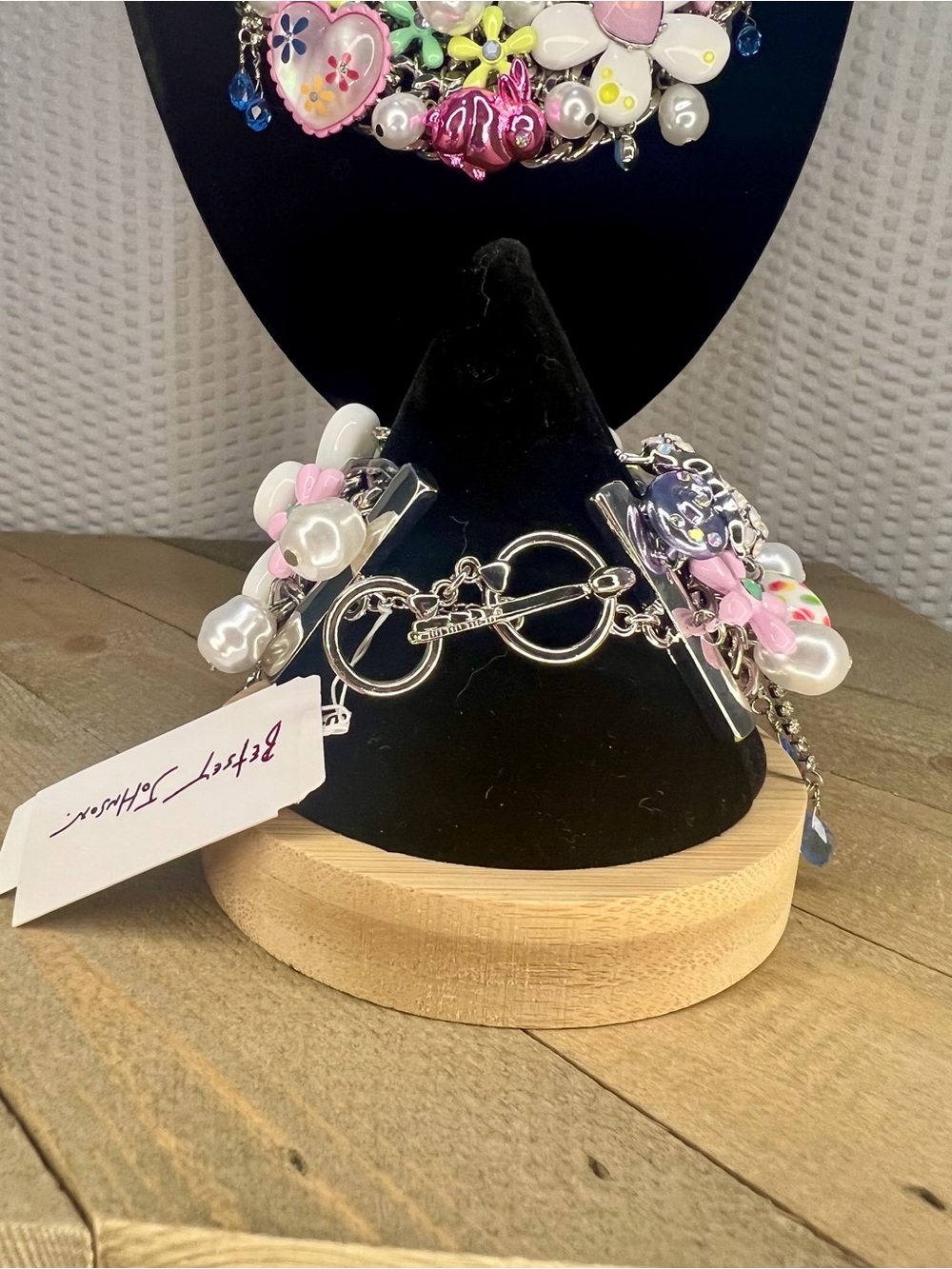 Betsey Johnson Hop To It Jewelry Bundle!! - Picture 4 of 4